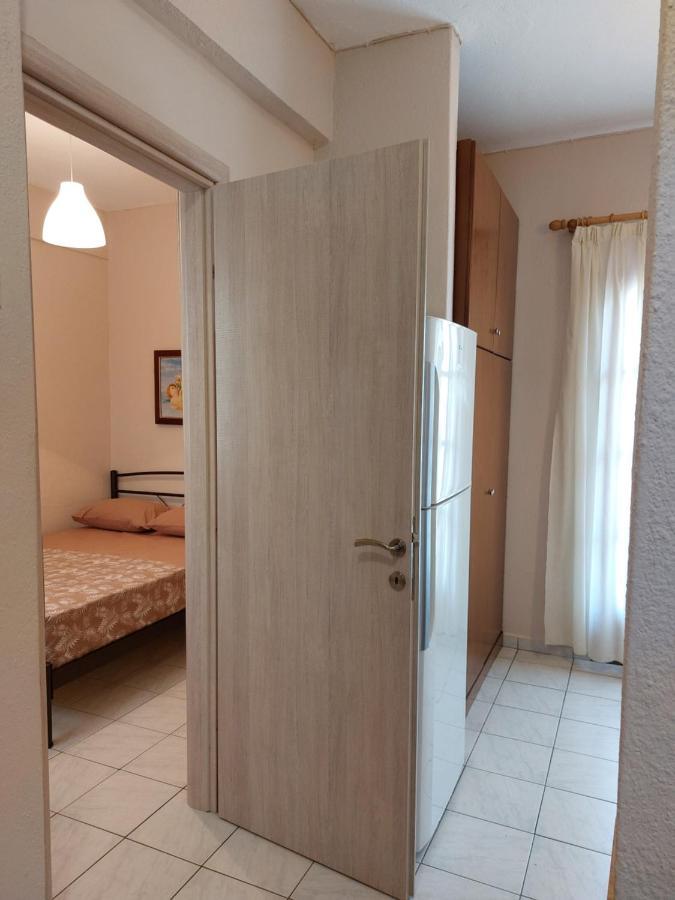 Athina Vourvourou Apartments Екстериор снимка