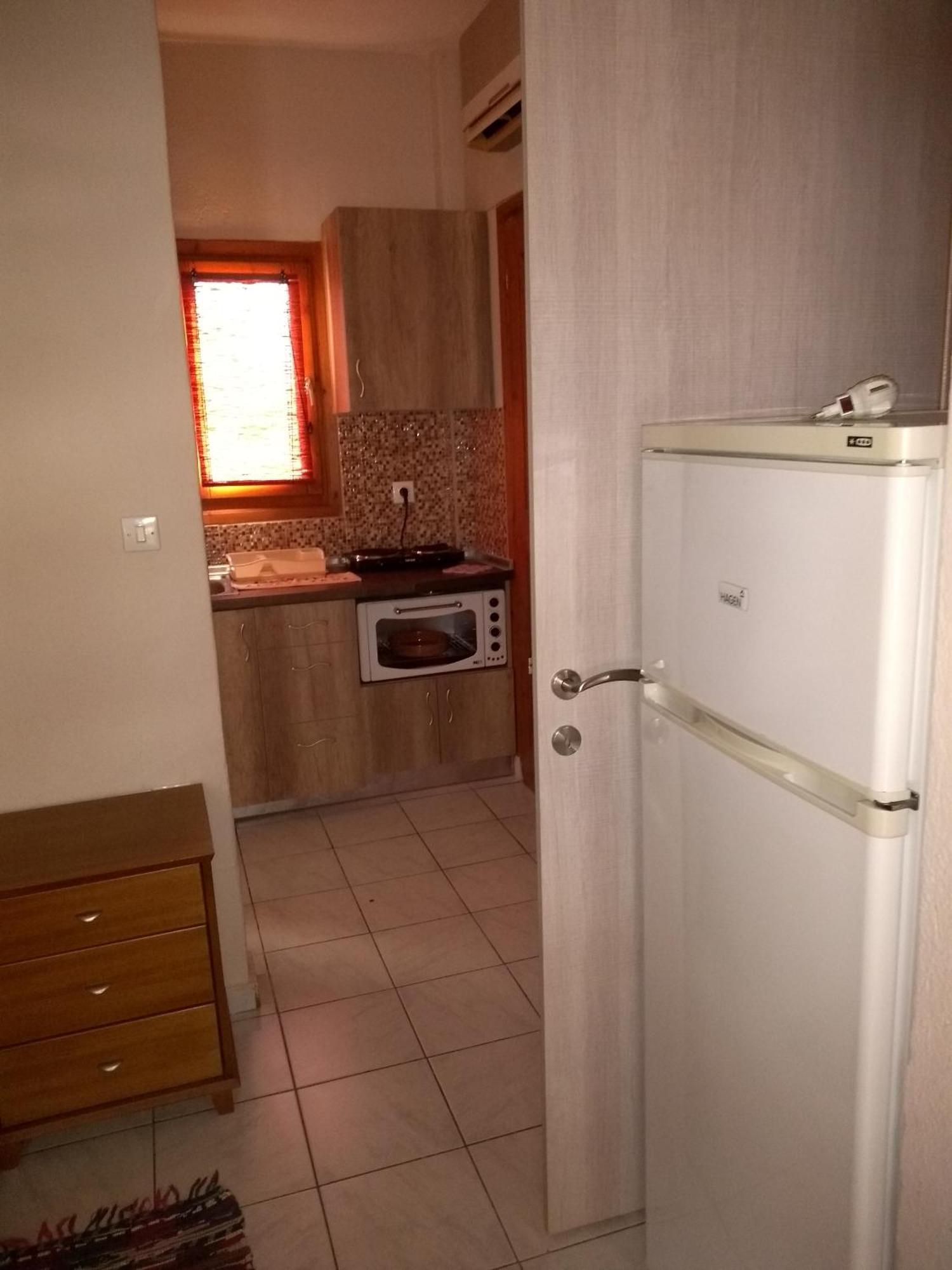Athina Vourvourou Apartments Екстериор снимка