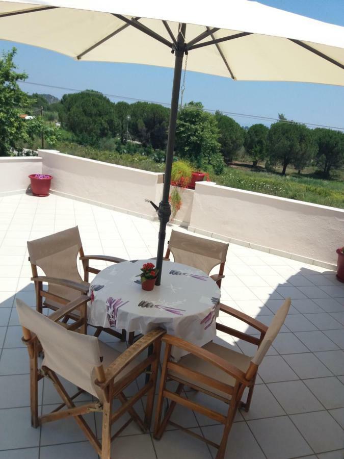 Athina Vourvourou Apartments Екстериор снимка